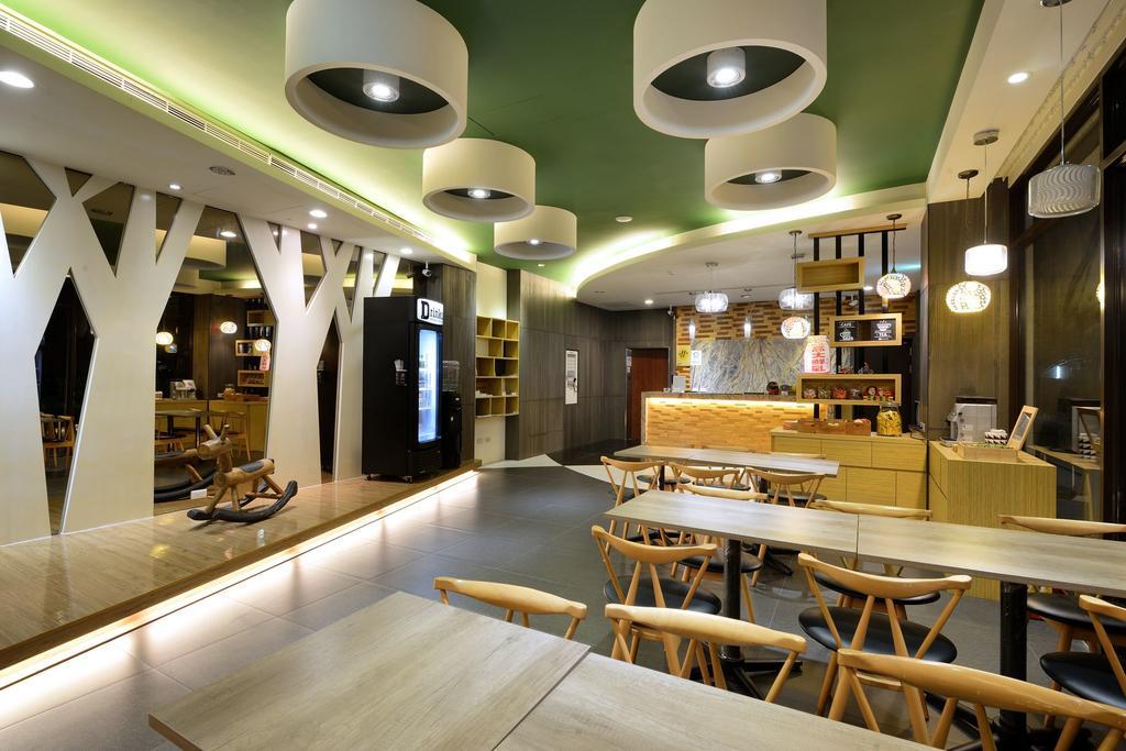 西門 ヘボ ホテル 康定 台北 台北市 エクステリア 写真